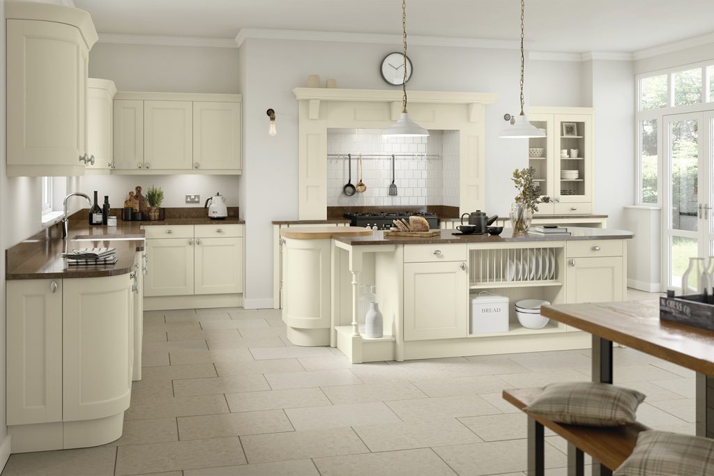 Windsor kitchen by Fitted Kitchens Cheshire