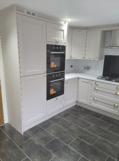 Fitted kitchen project by Fitted Kitchens Cheshire in Cheshire